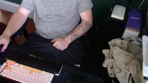 Snapshot of spankkmereddd chatting on October 2025 06:51:02 PM spankkmereddd online show from October 2025 06:51:02 PM