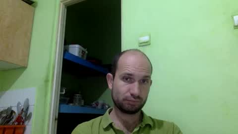 Snapshot of sparei7 chatting on November 2025 09:48:02 PM Snaiky online show from November 2025 09:48:02 PM