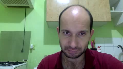 Snapshot of sparei7 chatting on December 2025 11:00:02 PM Snaiky online show from December 2025 11:00:02 PM