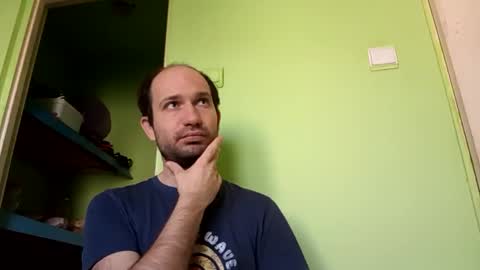 Snaiky online show from February 2026 01:39:02 PM