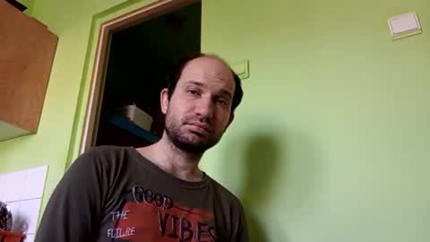 Snaiky online show from February 2026 10:34:02 AM