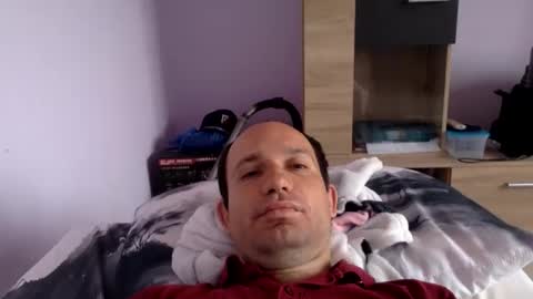 Snaiky online show from April 2026 09:35:02 AM