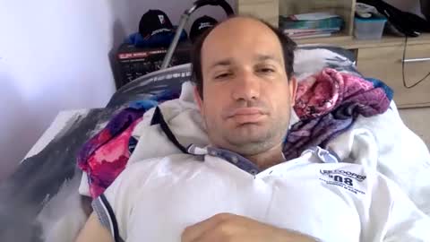 Snaiky online show from May 2026 10:31:01 AM