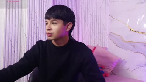Snapshot of spark_tay chatting on May 2026 02:42:01 AM spark_tay online show from May 2026 02:42:01 AM