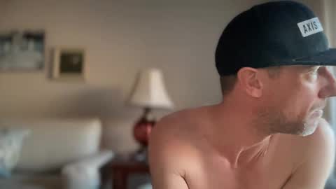 Dad online show from December 2024 10:10:01 PM