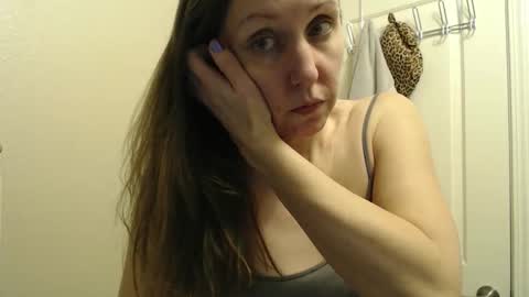 Snapshot of sparkle_pinuppp chatting on May 2026 03:14:02 AM Tip 1 token Follow me on instagram Sparkle pinuppp online show from May 2026 03:14:02 AM