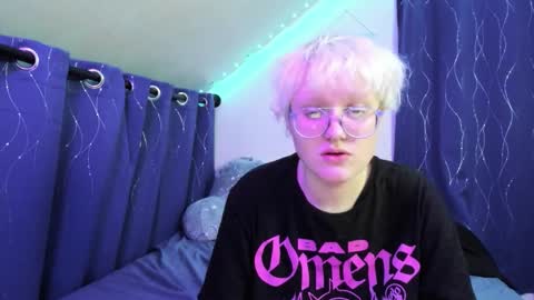 Atticus Pendragon online show from November 2025 07:36:02 AM