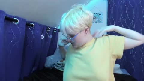 Atticus Pendragon online show from November 2025 10:58:02 PM