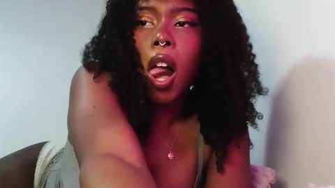 Soleil online show from November 2025 02:06:01 PM