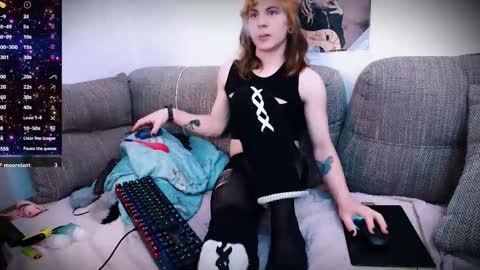 Snapshot of sparkyferret chatting on October 2025 12:24:02 AM sparkyferret online show from October 2025 12:24:02 AM