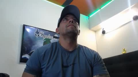 Snapshot of spartacus_cam chatting on September 2025 07:10:02 AM online show from September 2025 07:10:02 AM