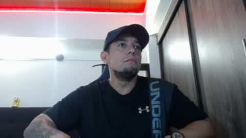 Snapshot of spartacus_cam chatting on July 2026 05:36:02 AM online show from July 2026 05:36:02 AM