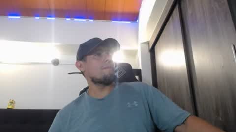 Snapshot of spartacus_cam chatting on July 2026 06:06:01 AM online show from July 2026 06:06:01 AM