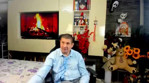 Snapshot of spartandaddy48 chatting on March 2026 05:01:02 AM Spartan online show from March 2026 05:01:02 AM