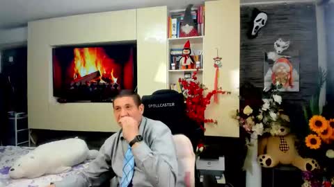 Snapshot of spartandaddy48 chatting on March 2026 12:04:01 AM Spartan online show from March 2026 12:04:01 AM