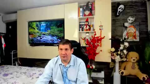Snapshot of spartandaddy48 chatting on March 2026 01:27:02 AM Spartan online show from March 2026 01:27:02 AM