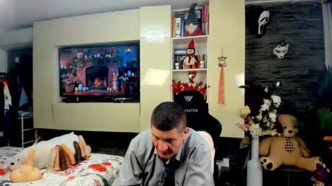 Snapshot of spartandaddy48 chatting on April 2026 06:41:01 PM Spartan online show from April 2026 06:41:01 PM