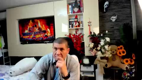 Snapshot of spartandaddy48 chatting on May 2026 06:49:02 PM Spartan online show from May 2026 06:49:02 PM