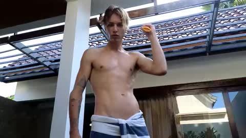 Sasha --  online show from March 2026 12:21:01 AM