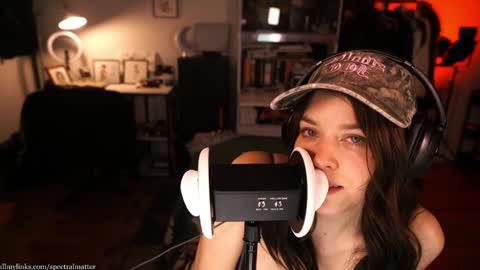 m online show from March 2026 01:23:01 AM