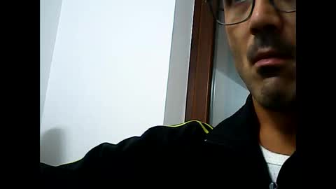 Snapshot of speed0800 chatting on November 2025 10:19:01 PM Speed online show from November 2025 10:19:01 PM