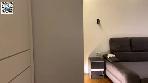 Alex online show from September 2025 07:17:02 PM