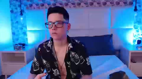 Snapshot of spencerm_ chatting on October 2025 10:56:01 PM spencerm_ online show from October 2025 10:56:01 PM