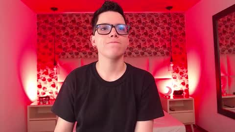 Snapshot of spencerm_ chatting on November 2025 05:15:01 PM spencerm_ online show from November 2025 05:15:01 PM