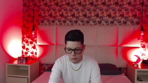 Snapshot of spencerm_ chatting on November 2025 07:48:02 PM spencerm_ online show from November 2025 07:48:02 PM