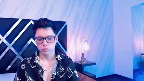 Snapshot of spencerm_ chatting on December 2025 11:53:01 PM spencerm_ online show from December 2025 11:53:01 PM