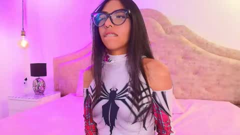 sphere_01 online show from January 2026 11:52:01 PM