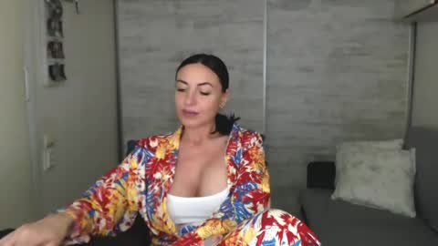 Carla online show from May 2026 02:55:01 PM
