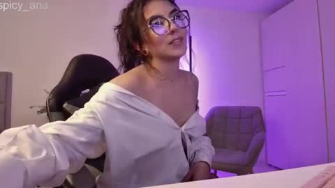 Snapshot of spicy_ana chatting on July 2026 08:52:02 PM spicy_ana online show from July 2026 08:52:02 PM