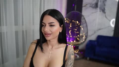 Snapshot of spicy_maple chatting on November 2025 08:09:01 PM Spicy Maple online show from November 2025 08:09:01 PM