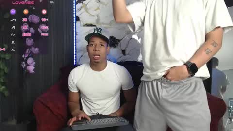 Snapshot of spicyboys_ chatting on January 2026 11:51:01 PM online show from January 2026 11:51:01 PM