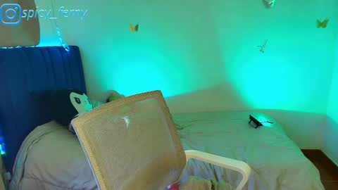 Snapshot of spicyferny chatting on July 2026 09:02:01 PM Fernanda online show from July 2026 09:02:01 PM