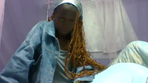 Snapshot of spicyit2 chatting on October 2025 07:23:01 PM Ebony Spicy online show from October 2025 07:23:01 PM