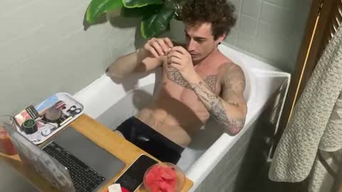 Snapshot of spicyraphael chatting on February 2026 06:43:02 AM spicyraphael online show from February 2026 06:43:02 AM