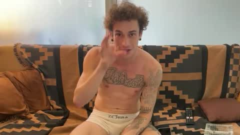 Snapshot of spicyraphael chatting on February 2026 05:25:02 AM spicyraphael online show from February 2026 05:25:02 AM