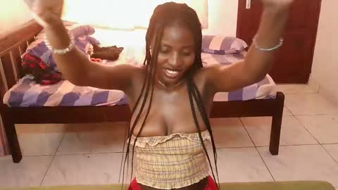 Snapshot of spicysashaa chatting on September 2025 03:43:02 AM spicysashaa online show from September 2025 03:43:02 AM