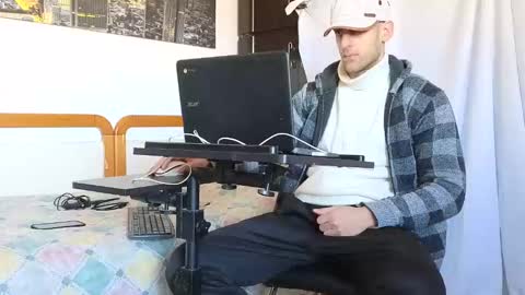 Marco. When Im offline you can view premium content in bio online show from February 2025 08:09:02 AM