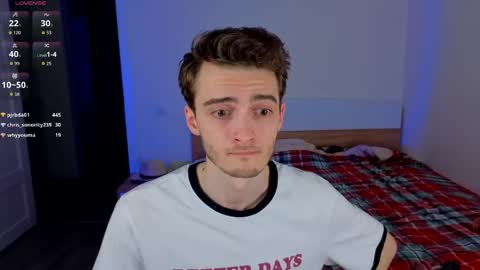 Snapshot of spider___man chatting on April 2026 07:58:02 PM Spidey online show from April 2026 07:58:02 PM