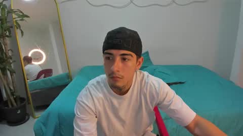 Snapshot of spider_master77 chatting on January 2026 10:03:01 PM spider master online show from January 2026 10:03:01 PM