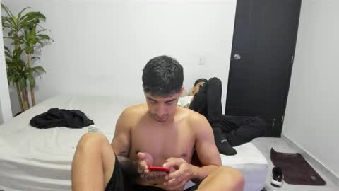 Snapshot of spider_master77 chatting on March 2026 01:01:01 AM spider master online show from March 2026 01:01:01 AM