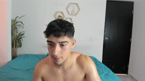 Snapshot of spider_master77 chatting on April 2026 09:41:02 PM spider master online show from April 2026 09:41:02 PM