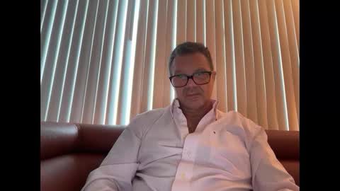 spike69old online show from November 2025 09:19:01 PM