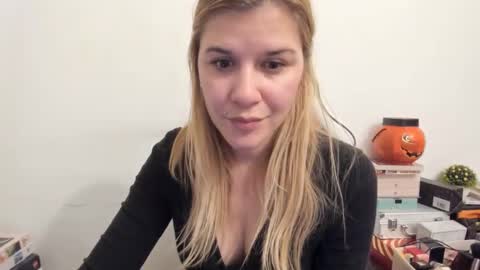 FREE ONLY FANSy online show from February 2025 06:12:01 PM