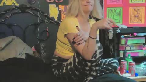 Daddy  His Splash Queen online show from April 2026 10:51:01 PM