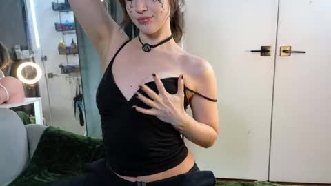 Snapshot of spookysage chatting on November 2025 10:04:01 PM Sage online show from November 2025 10:04:01 PM