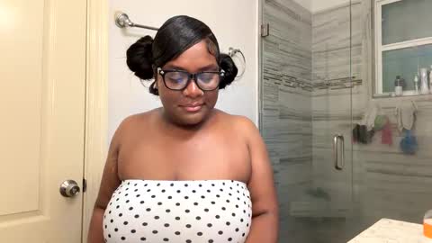 spreadthatassssssssss online show from May 2026 08:32:01 AM